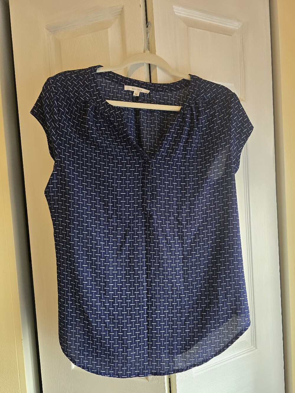 Women's Navy Patterned Cap Sleeve Blouse